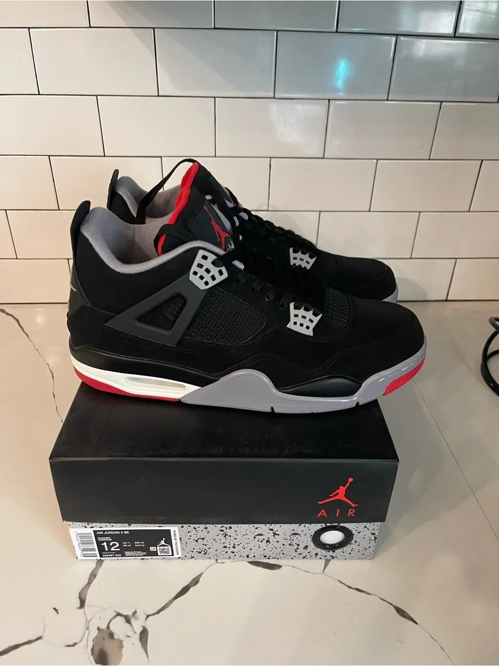 Men’s Retro 4 OG Bred Size 12.